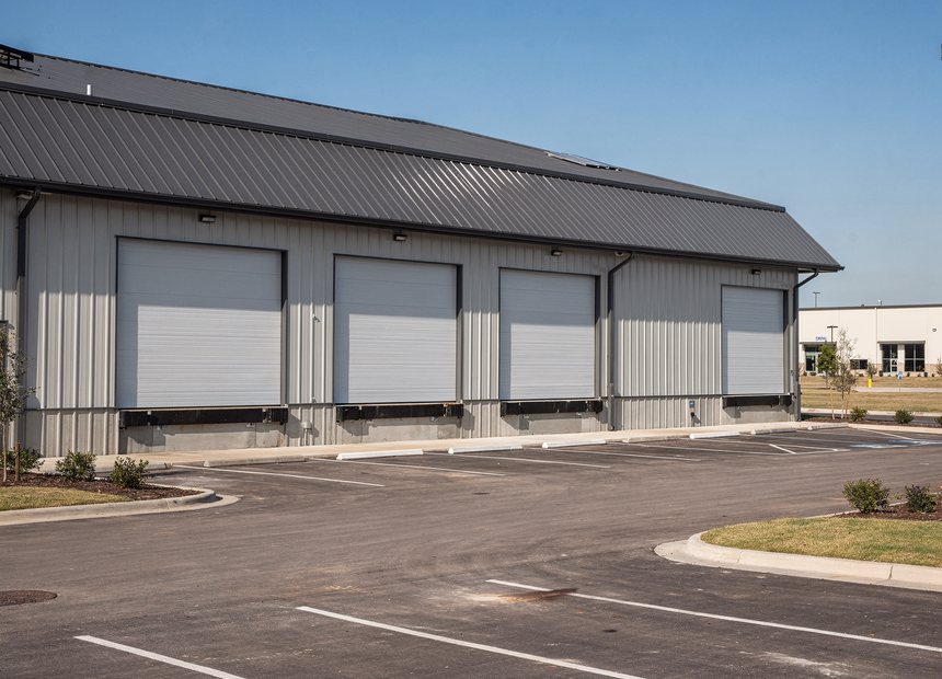 Commercial steel warehouse building in San Antonio, TX